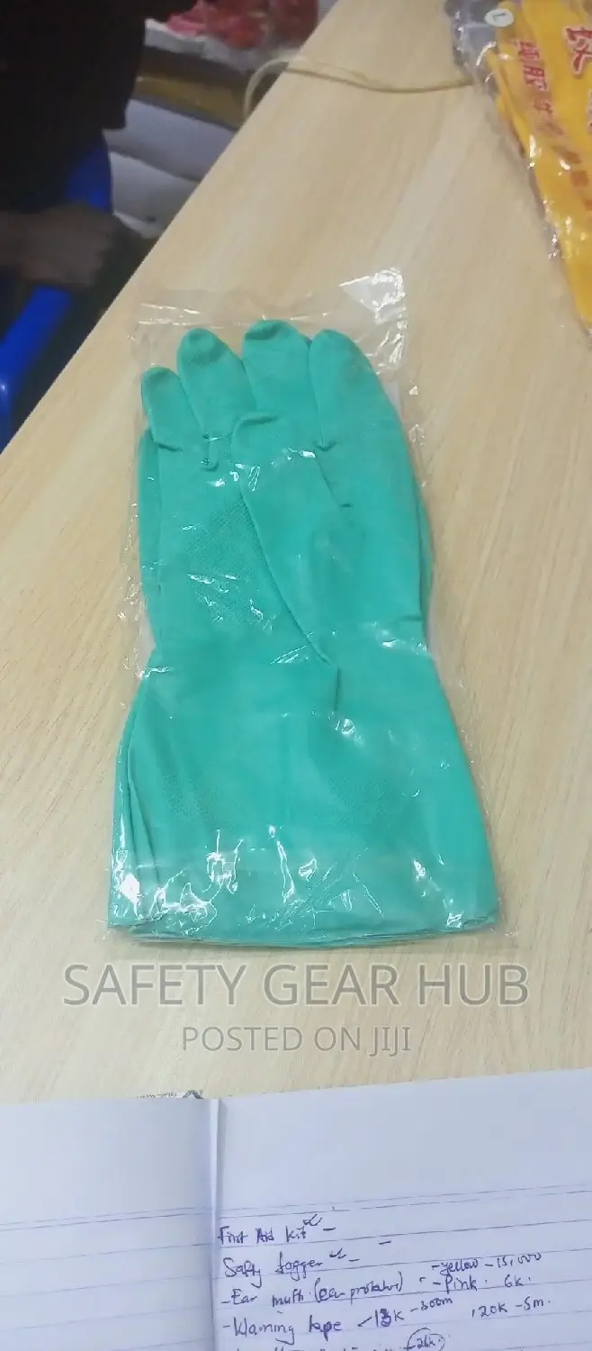 Nitrile Gloves (Chemical Gloves)