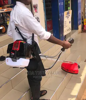 Brush Cutter / Grass Cutting/ Bush Cutter