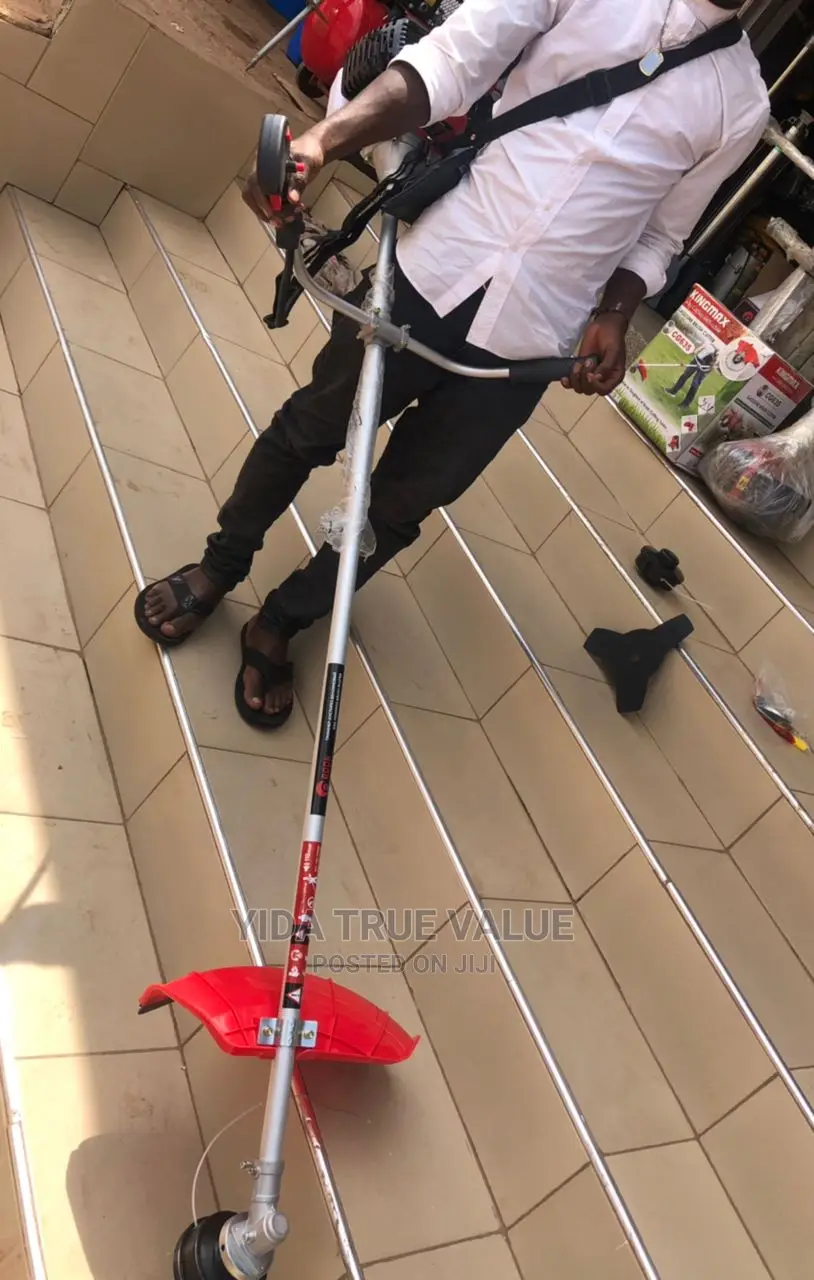 Brush Cutter / Grass Cutting/ Bush Cutter