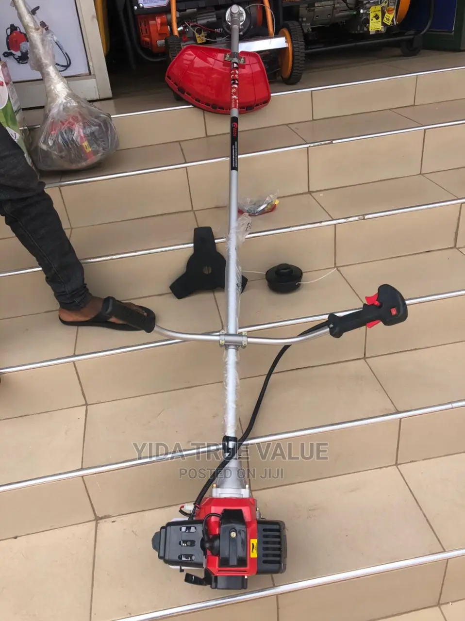 Brush Cutter / Grass Cutting/ Bush Cutter