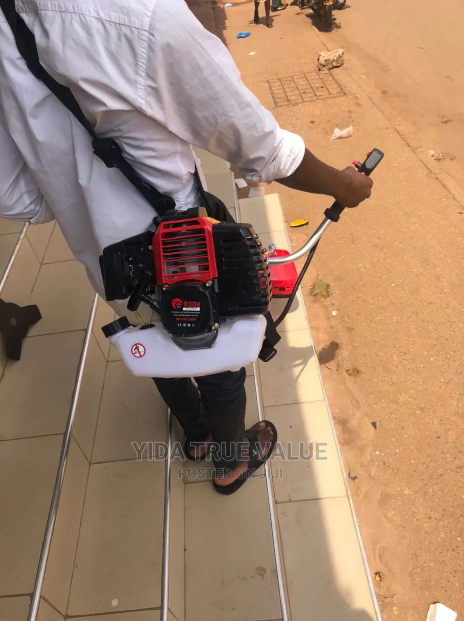 Brush Cutter / Grass Cutting/ Bush Cutter