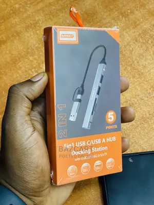 5 In1 USB C / USB a HUB Docking Station