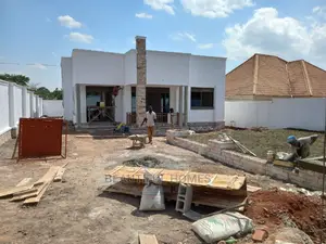 Furnished 4bdrm House in Kira for Sale