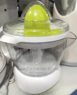 Electric Citrus / Orange Juicer Machine