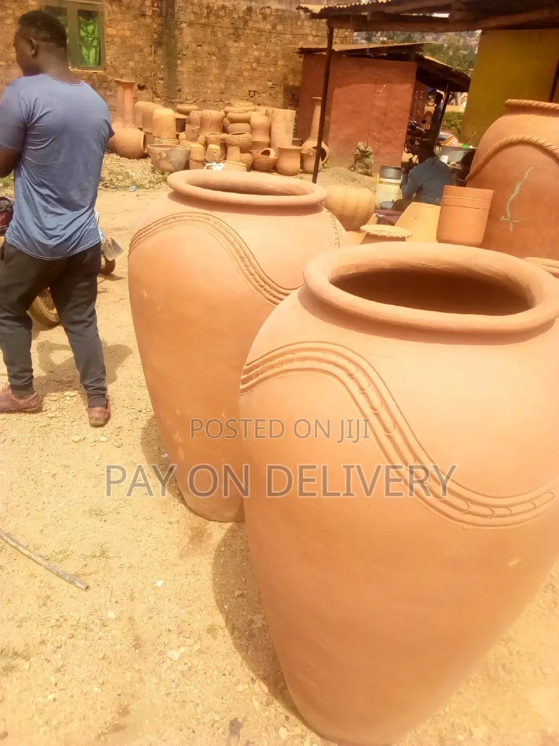 Pottery ((Flower Pots)