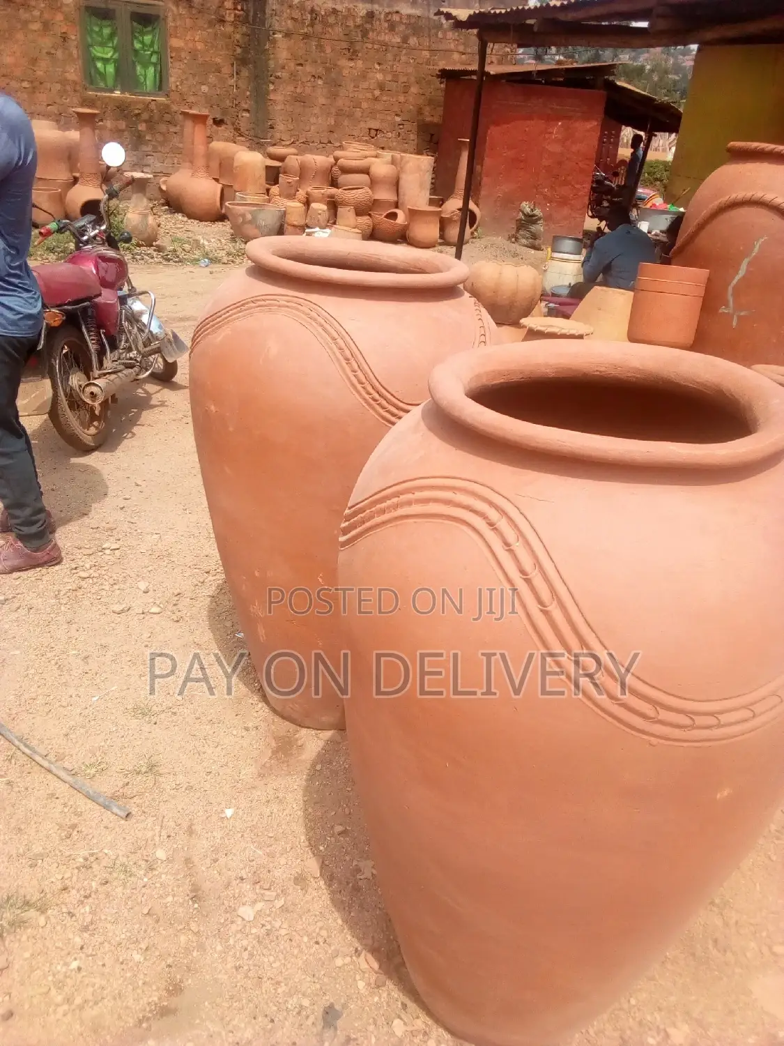 Pottery ((Flower Pots)