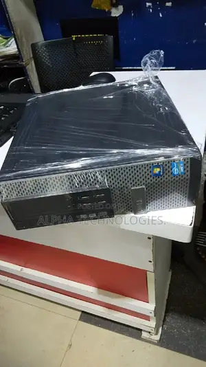 Desktop Computer Dell 4GB Intel Core I3 320GB