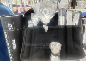 Bar Cocktail Set.