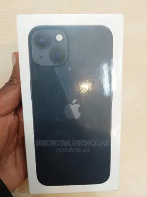 New Apple iPhone 13 256 GB Black