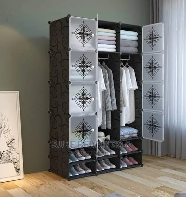 3 Columns Plastic Wardrobe