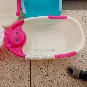 Plastic Baby Bathing Basins