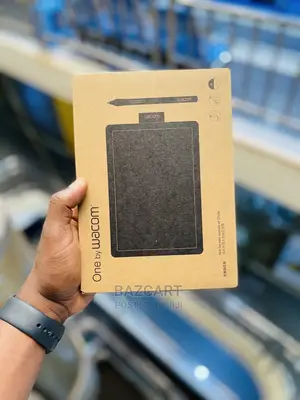One by Wacom | Graphics Drawing Tablet (S)
