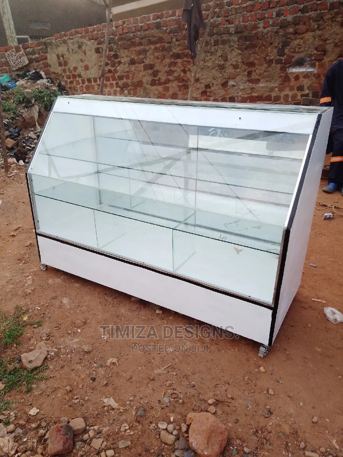 5feet Nice Glass Display Counter