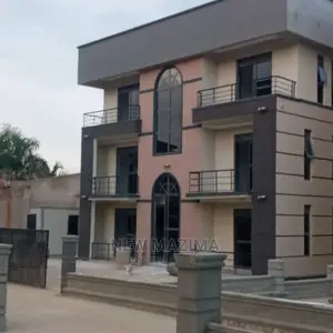 6bdrm Block of Flats in Munyonyo Heights, Central Division for Sale