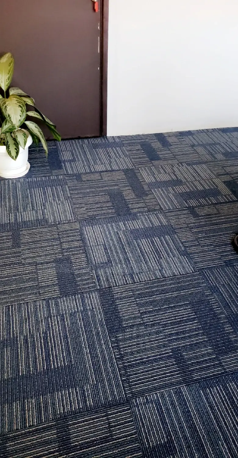 PVC Tile Carpters Woolen Tile Floor Carpets