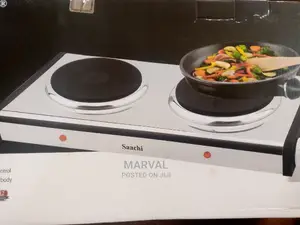 Saachi Double Solid Hot Plate