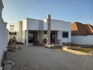 Furnished 4bdrm House in Kira for Sale