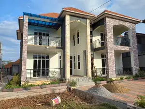 Furnished 6bdrm Mansion in Kira Organised for Sale