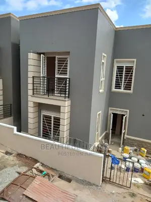 Furnished 4bdrm Maisonette in Kira Rich for Sale