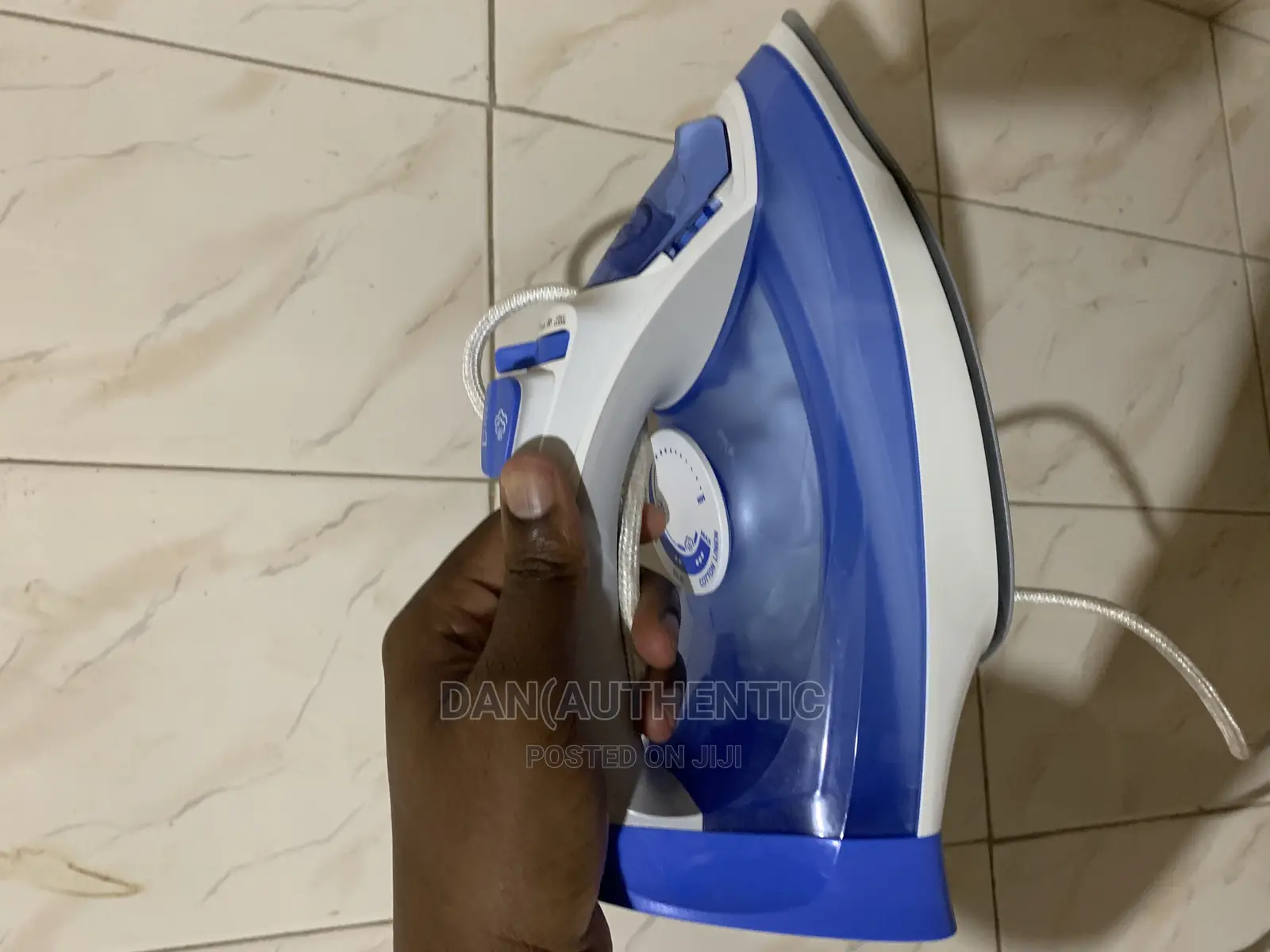 Phillips Steam Iron Brand New