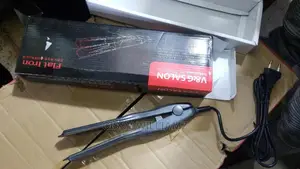 V&G Salon Hair Straightener