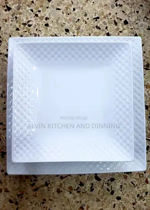 Square Dinnerware Set – 24-Piece