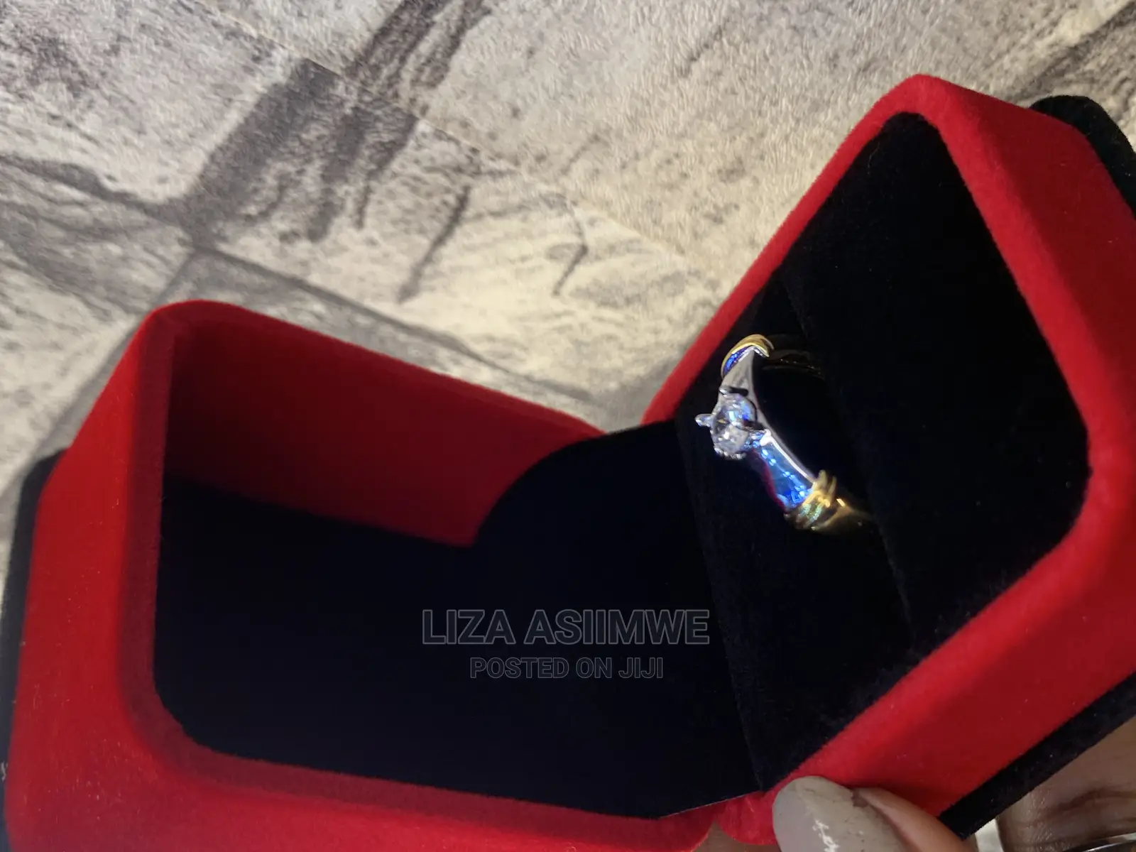 Engagement Rings Available With the Ring Box