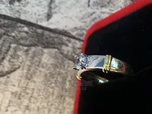 Engagement Rings Available With the Ring Box