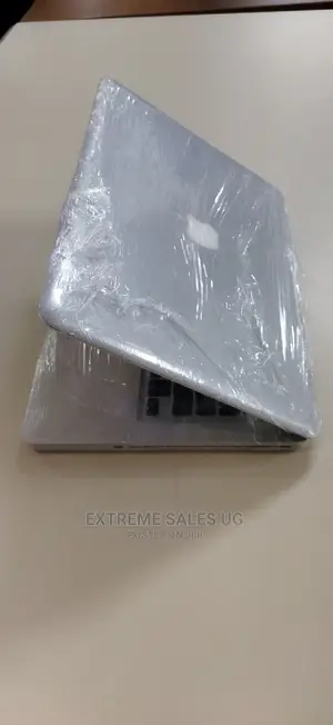 Laptop Apple MacBook Pro 2011 4GB Intel Core I5 HDD 1T