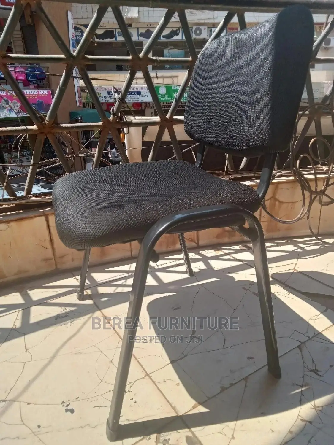 Mesh Waiting Chair
