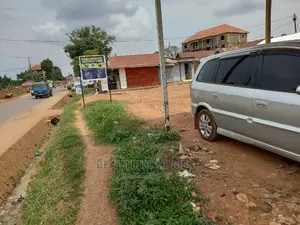 Kyaliwajjara Fantastic Commercial on Sell