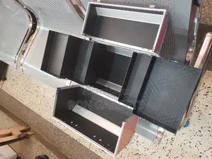 Make Up Box Big Size