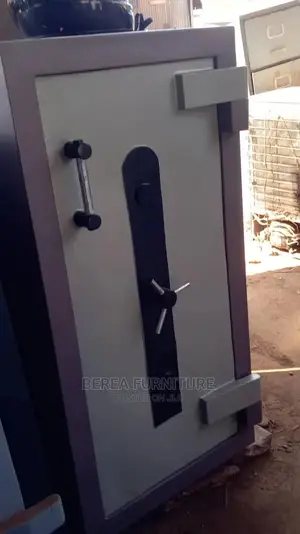 4 Feet Storage Safe