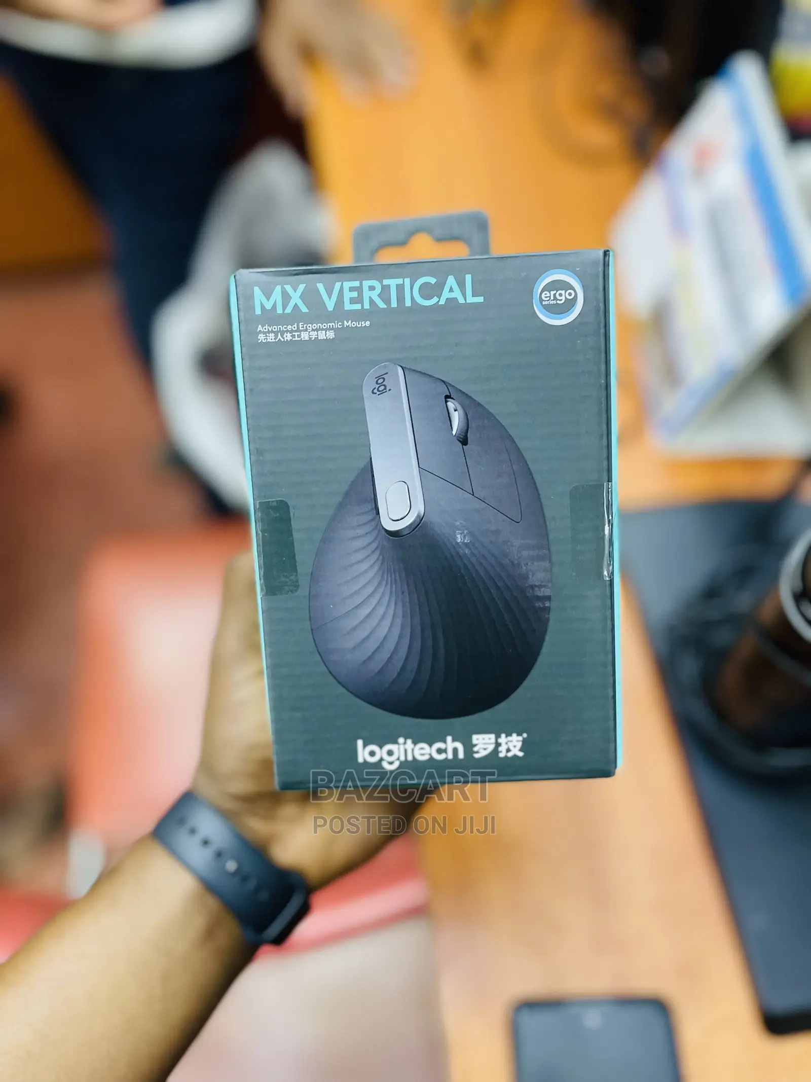 Logitech MX Vertical Advanced Wireless and Bluetooth Mouse
