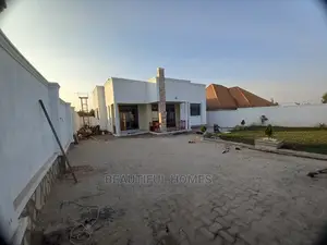 Furnished 4bdrm Bungalow in Kira for Sale