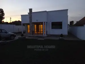 Furnished 4bdrm Bungalow in Kira for Sale