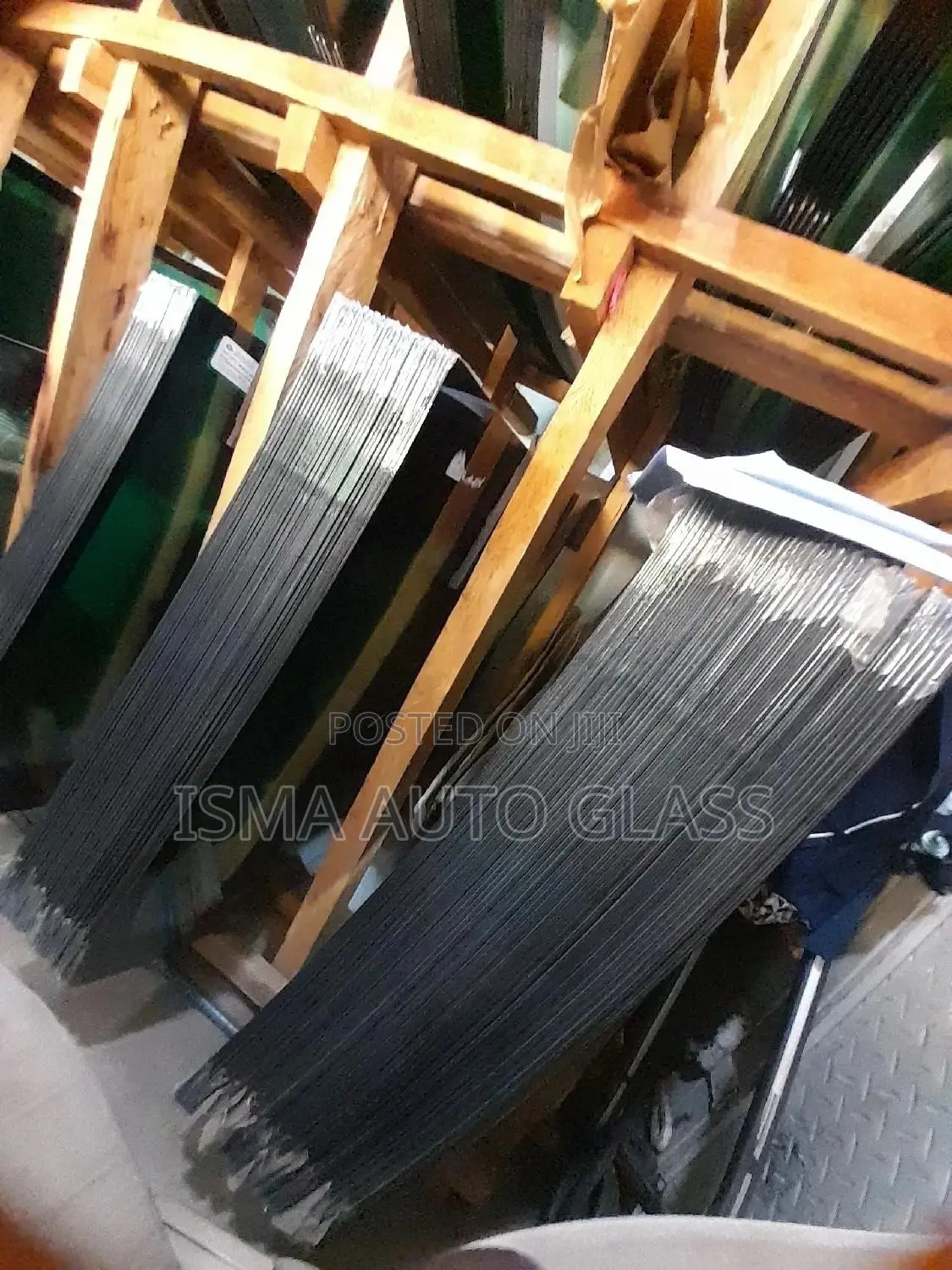 Tinted Windscreen Glass.