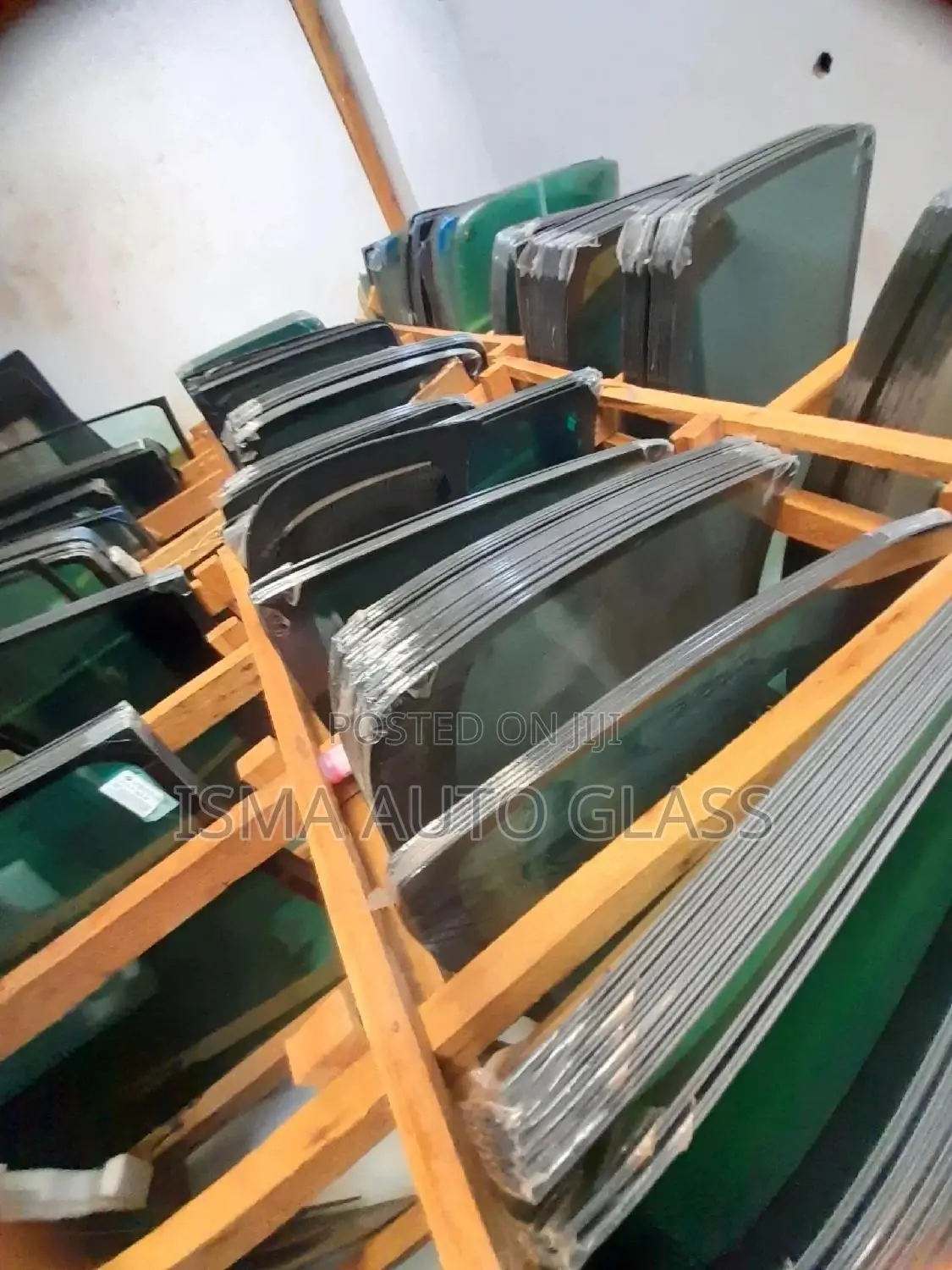 Tinted Windscreen Glass.
