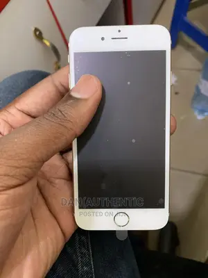 Apple iPhone 6 64 GB Gold