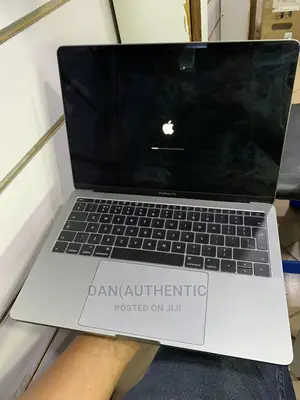 Laptop Apple MacBook Pro 2017 8GB Intel Core I5 SSD 128GB