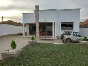 Furnished 4bdrm House in Kira for Sale