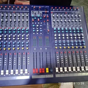 Sound Craft 24channel Live Mixer