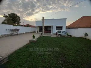 Furnished 4bdrm Bungalow in Kira Classic for Sale