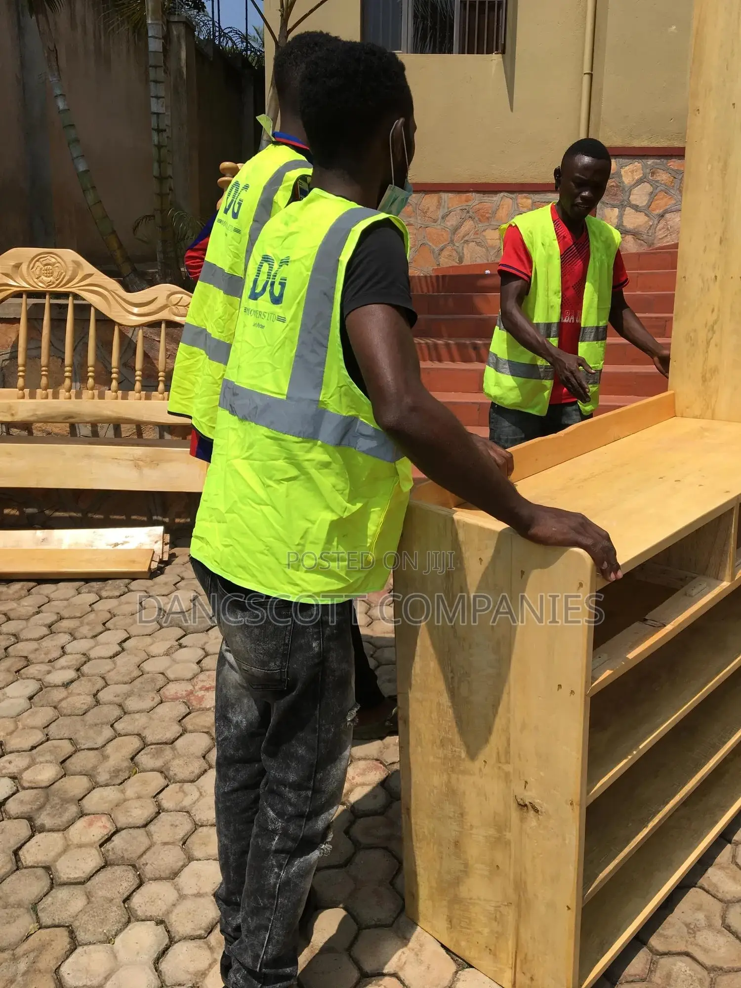 Home Movers / Shifting / Relocating
