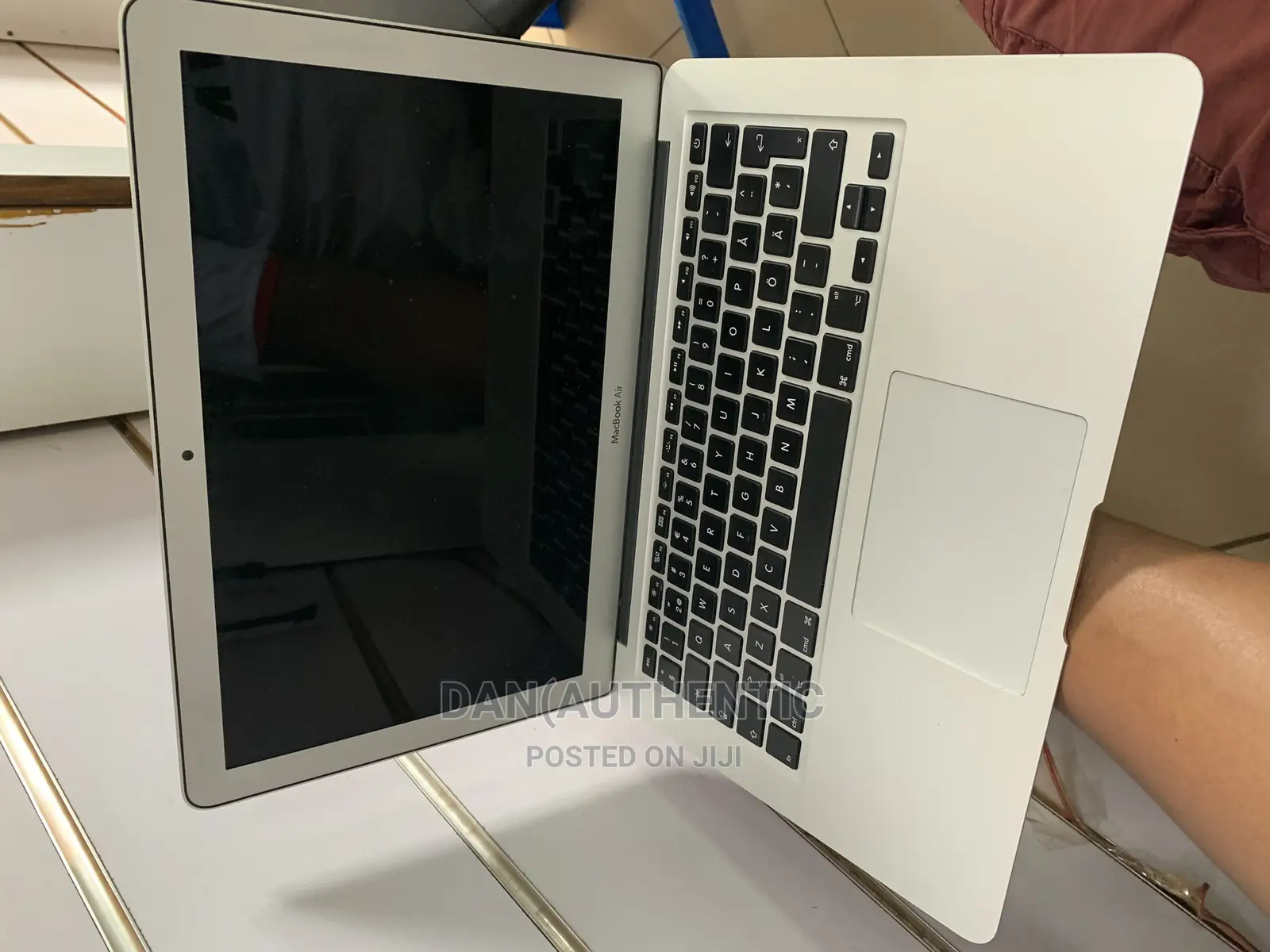 Laptop Apple MacBook Air 2012 4GB Intel Core i5 SSD 128GB