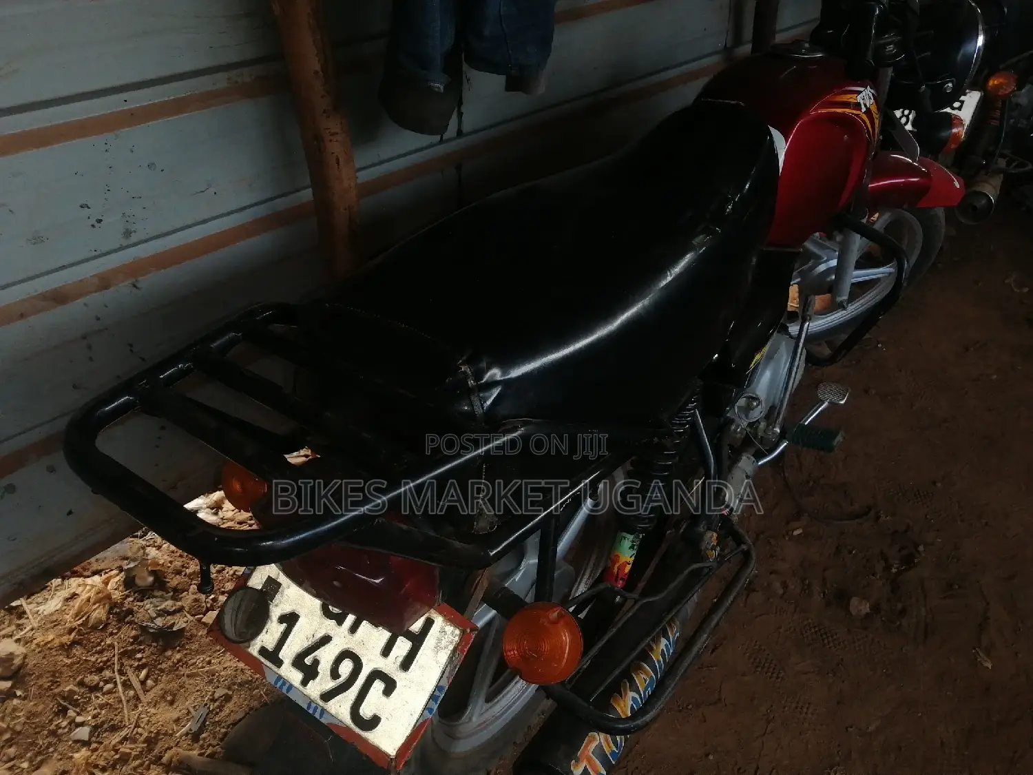 New TVS Apache 160 4V 2020 Red