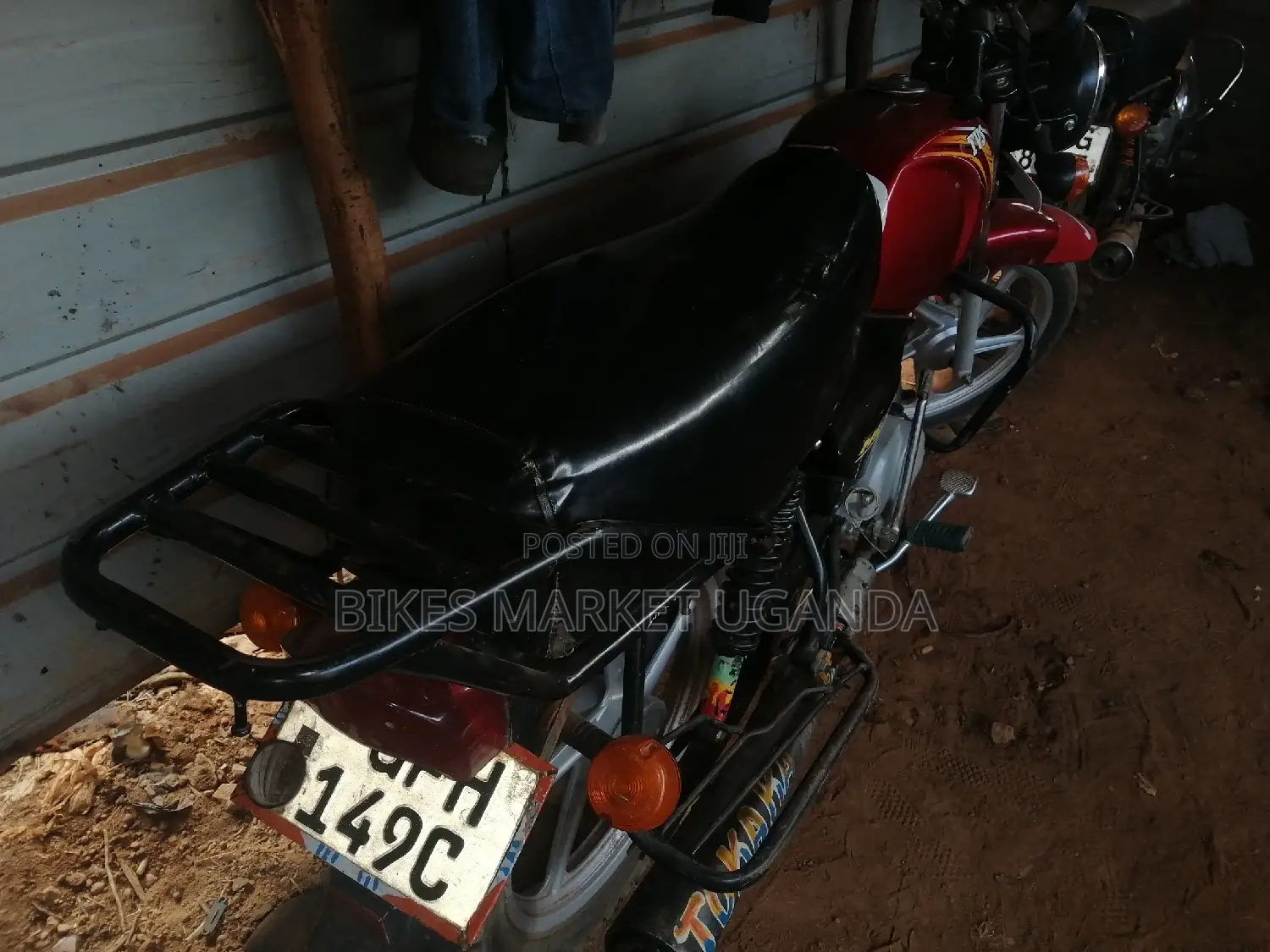 New TVS Apache 160 4V 2020 Red