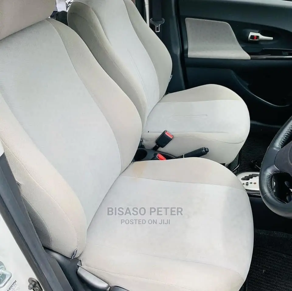 Toyota IST 2008 White