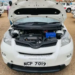 Toyota IST 2008 White