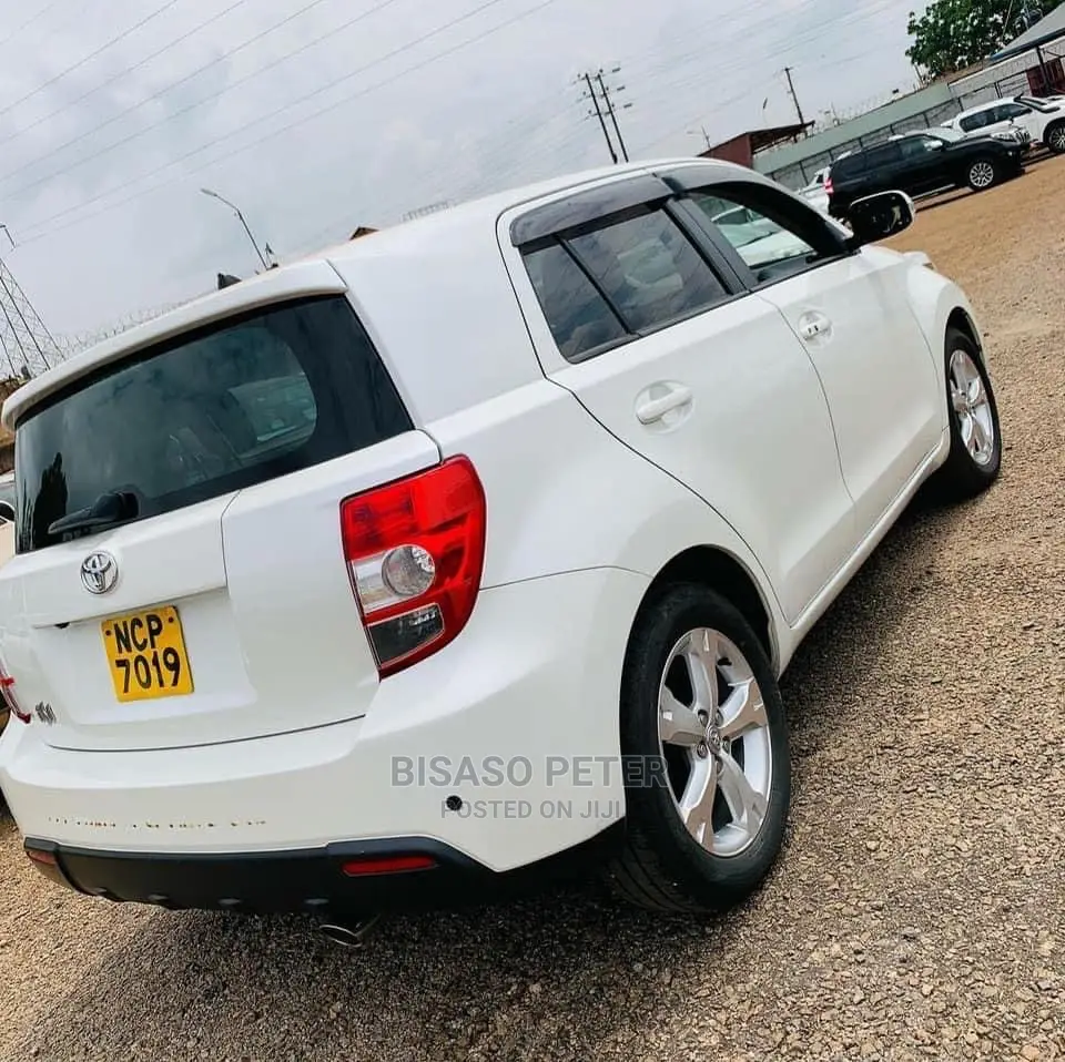 Toyota IST 2008 White